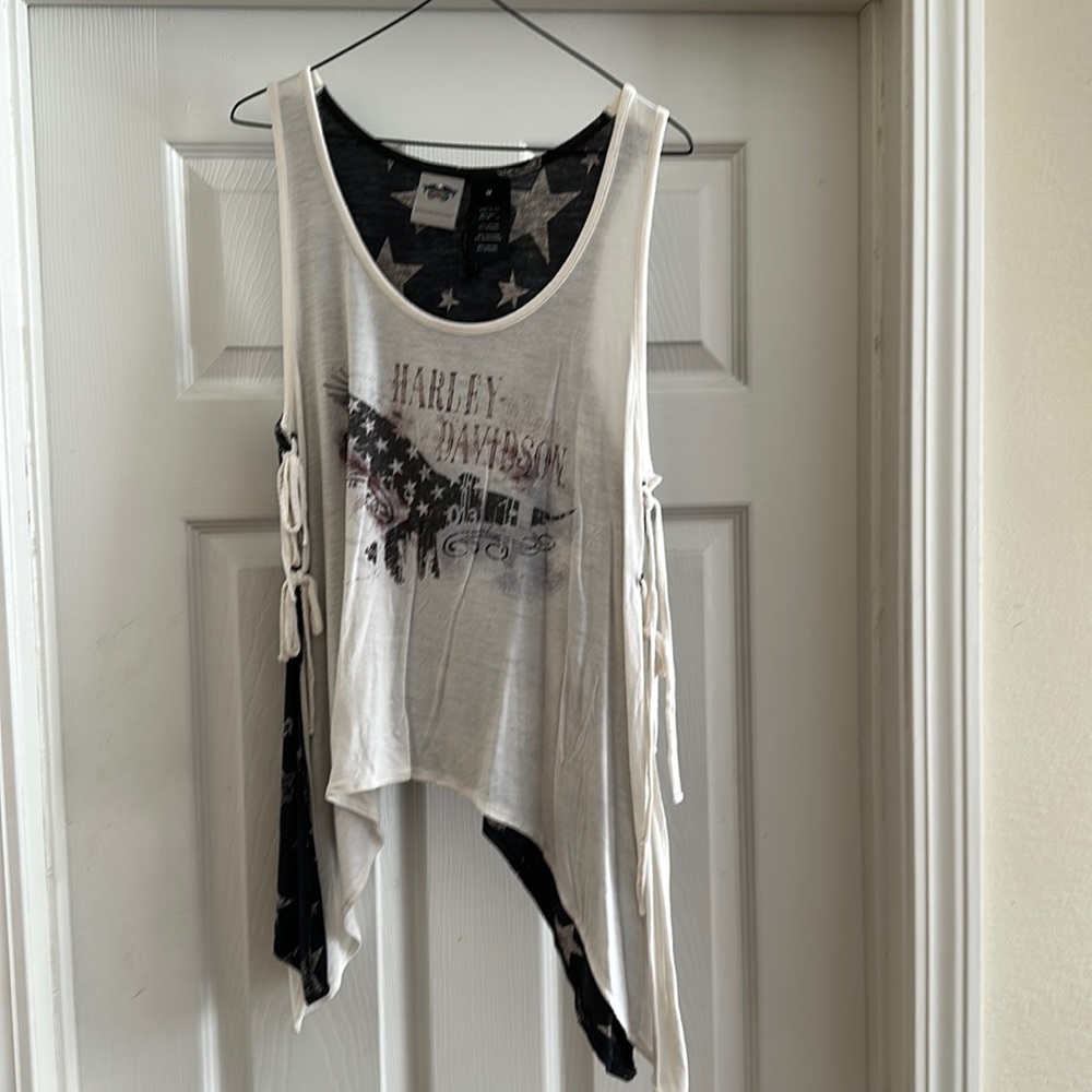 Harley Davidson American Tank- Size M - cut out sides - Like New